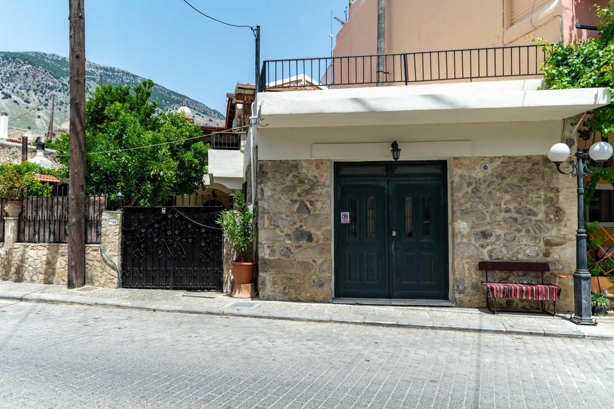 House Rachati Zaros Exterior photo